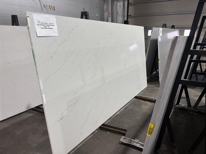 HANSTONE Calacatta Venato Polished